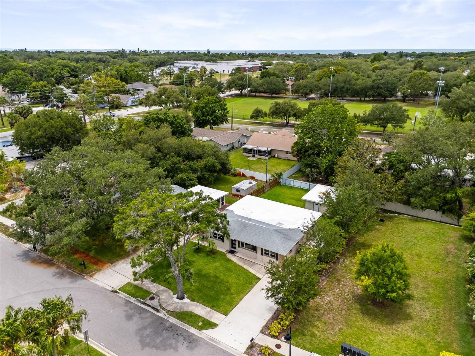 BAYSHORE HEIGHTS - Residential