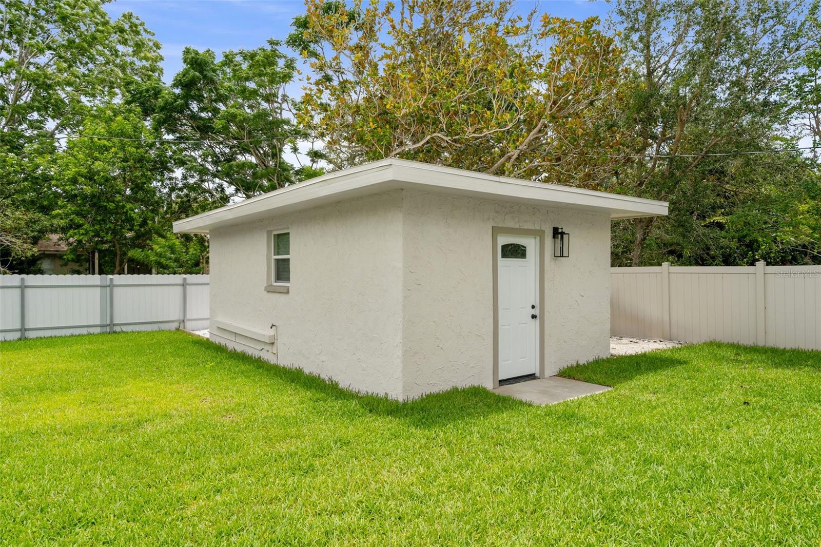 BAYSHORE HEIGHTS - Residential