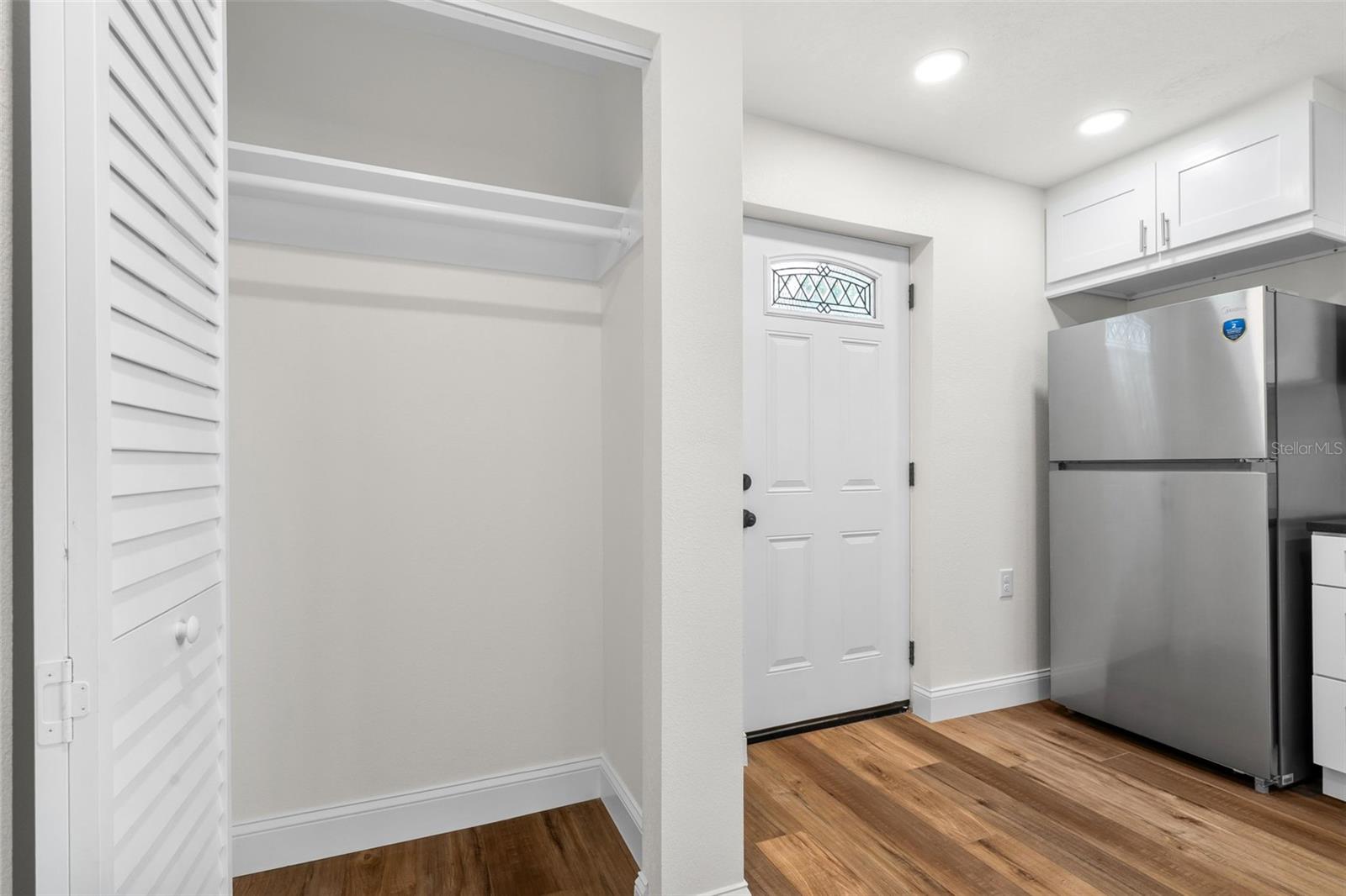 BAYSHORE HEIGHTS - Residential