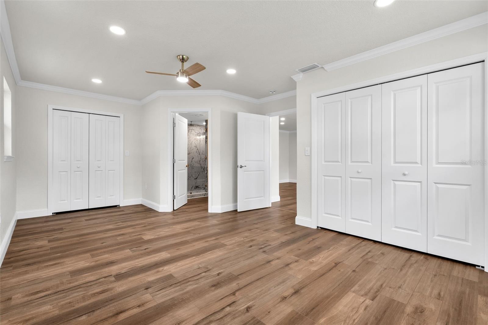 BAYSHORE HEIGHTS - Residential