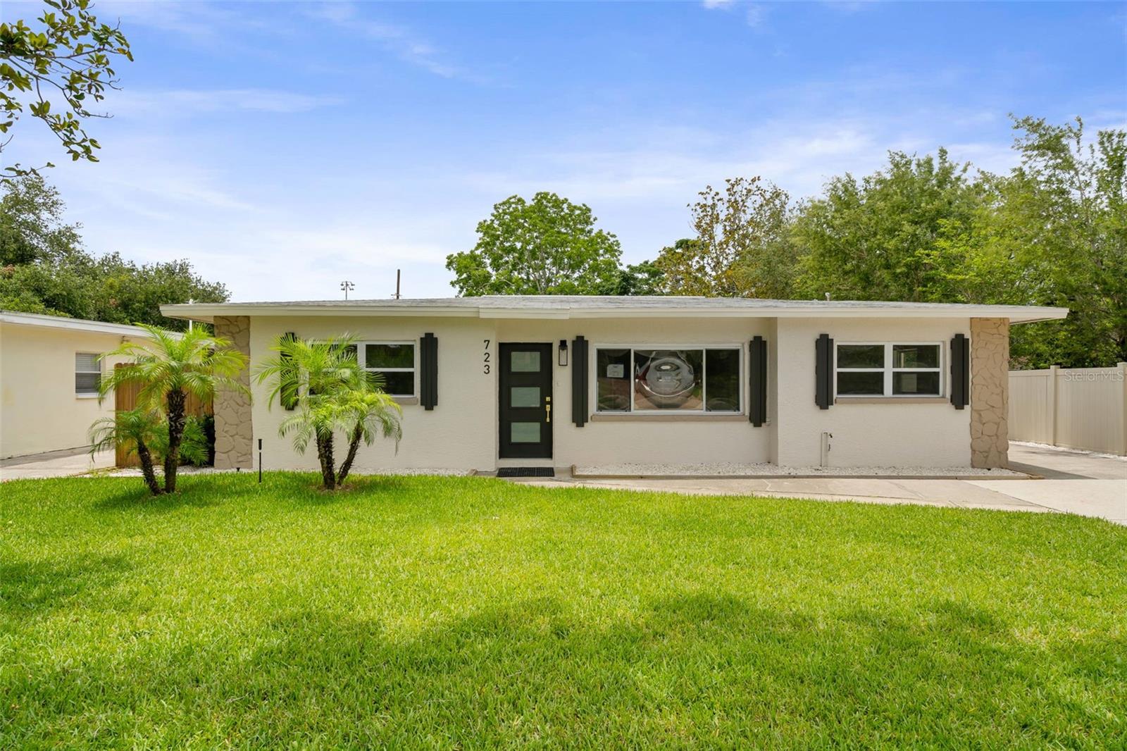 BAYSHORE HEIGHTS - Residential