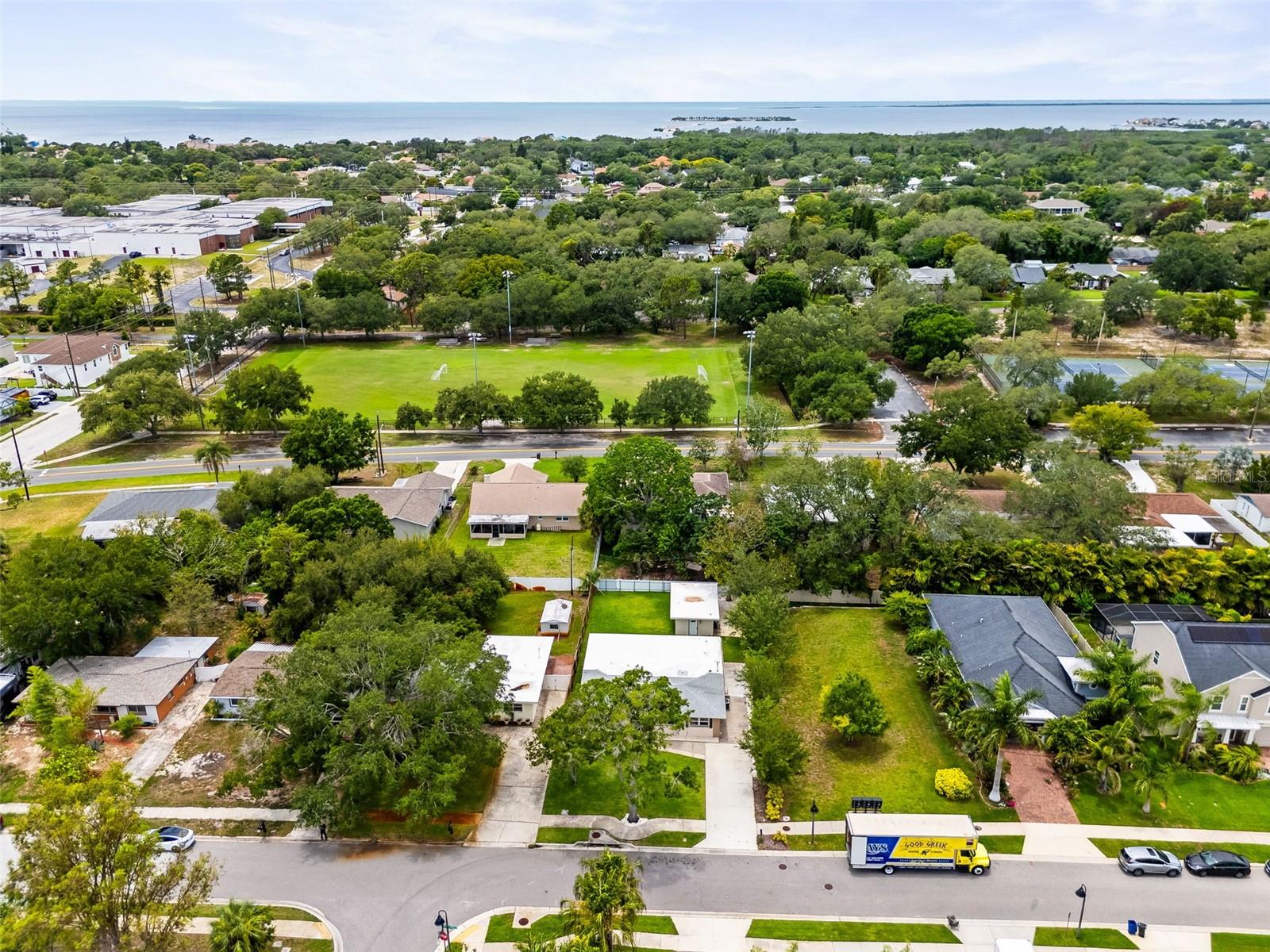 BAYSHORE HEIGHTS - Residential