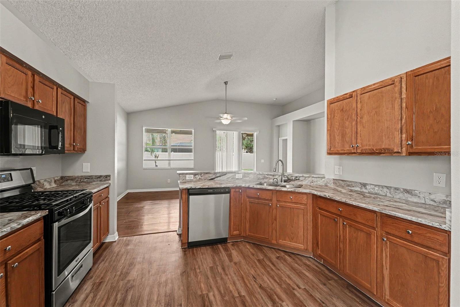 SADDLEBROOK VILLAGE WEST - Residential