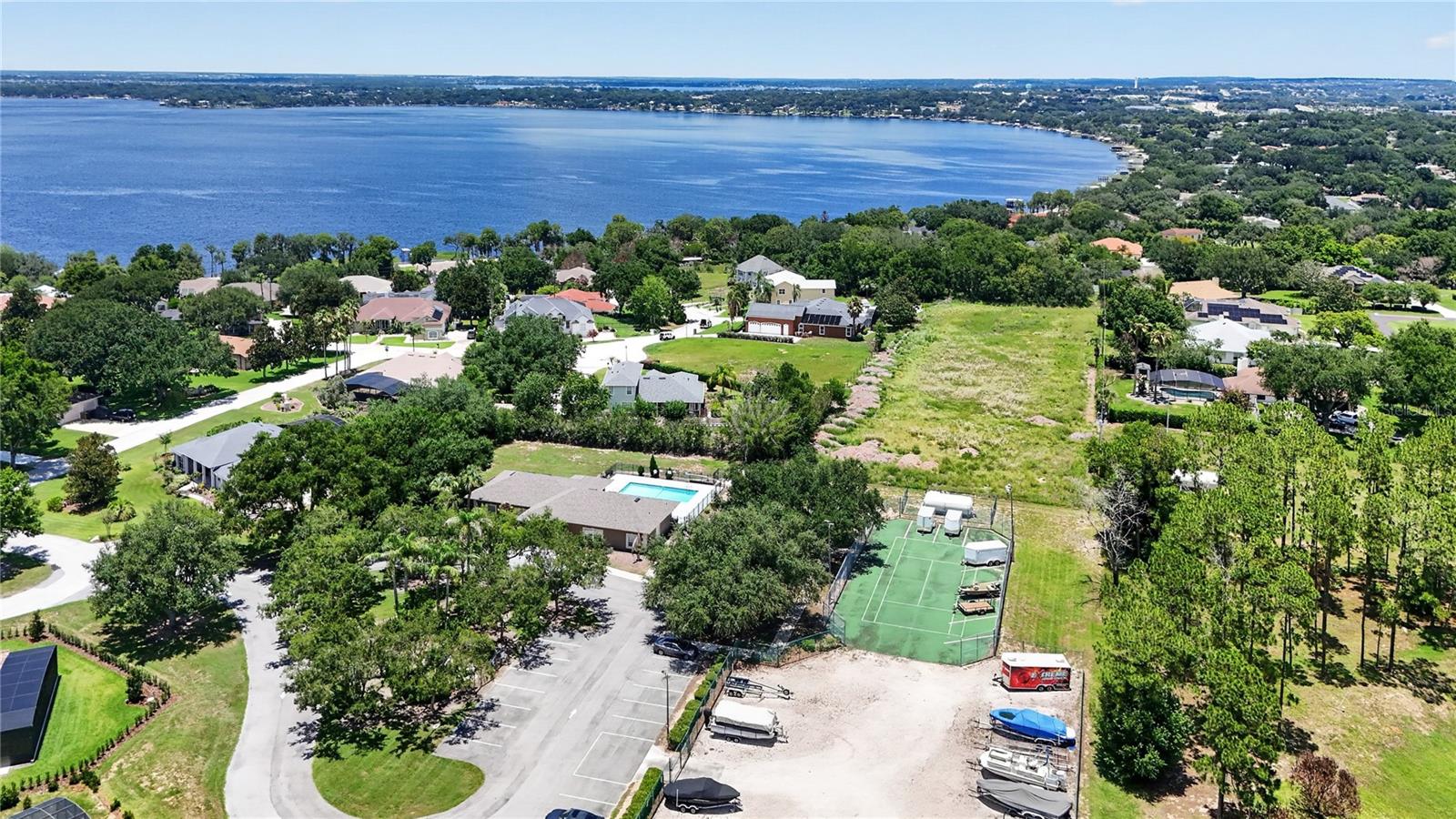LAKE RIDGE CLUB ADD 01 - Residential