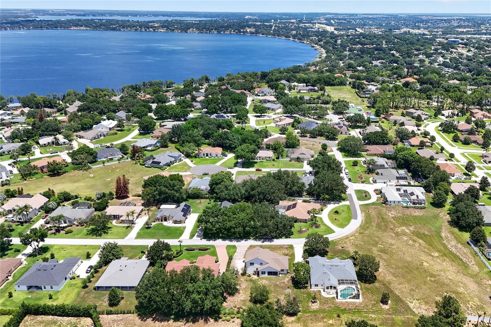 LAKE RIDGE CLUB ADD 01 - Residential