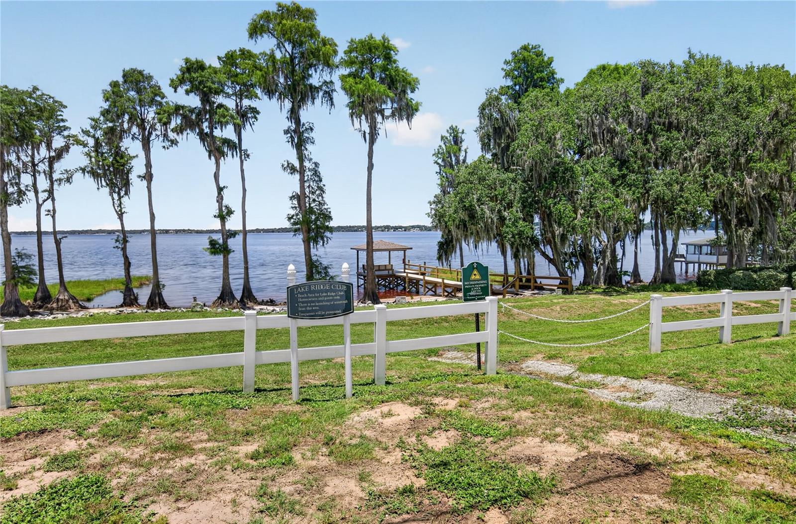 LAKE RIDGE CLUB ADD 01 - Residential