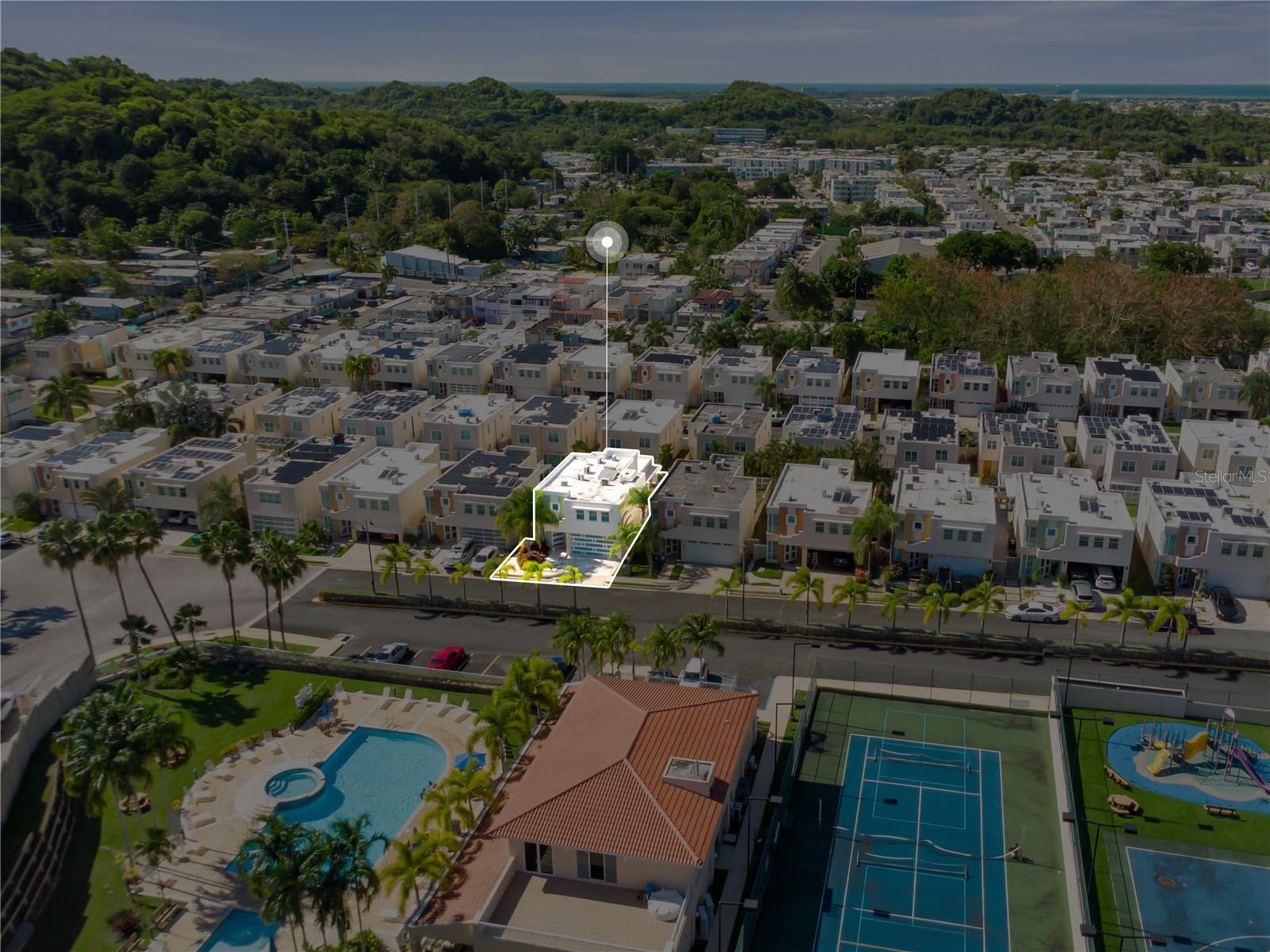 MIRABELLA VILLAGE AND CLUB, BAYAMON PR - Residential