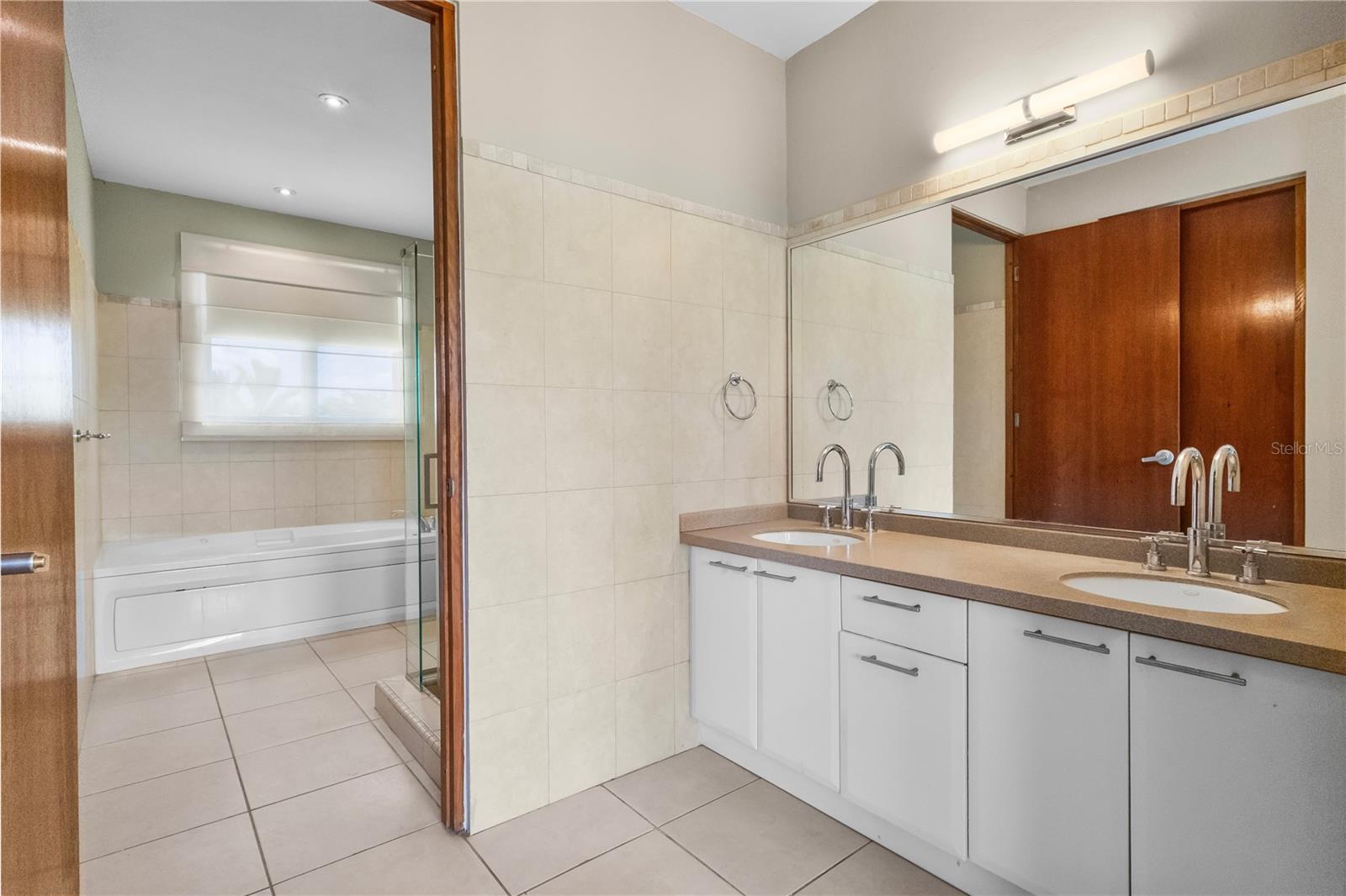 MIRABELLA VILLAGE AND CLUB, BAYAMON PR - Residential