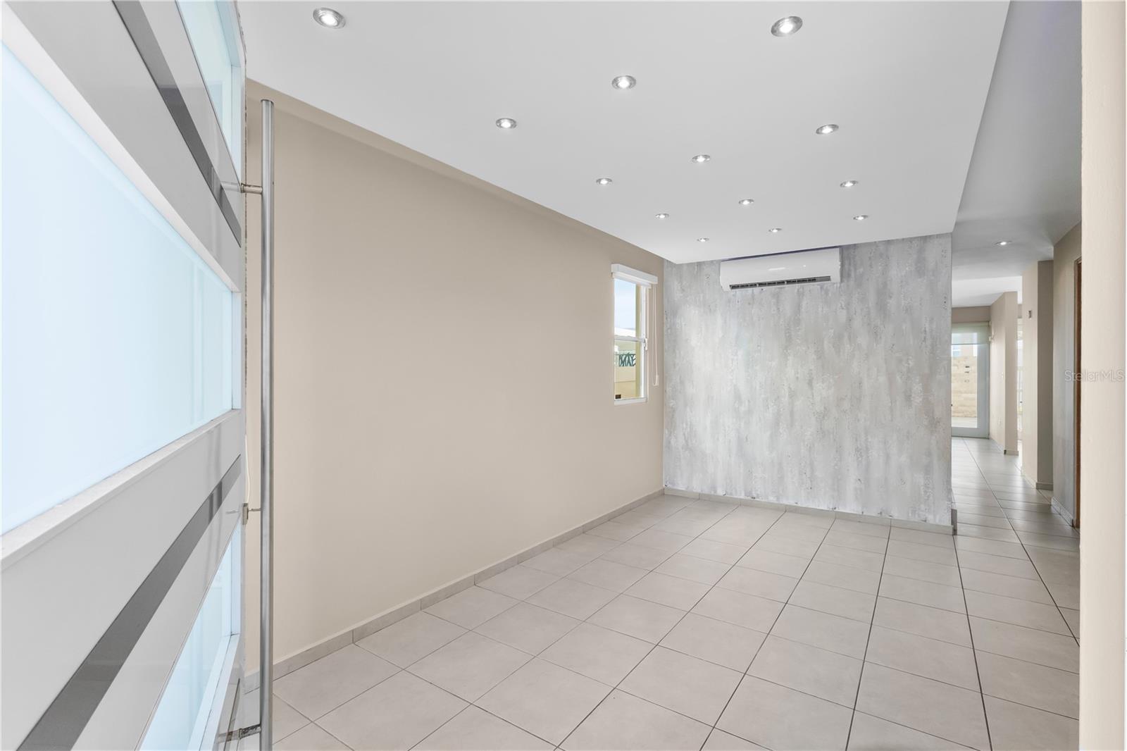 MIRABELLA VILLAGE AND CLUB, BAYAMON PR - Residential