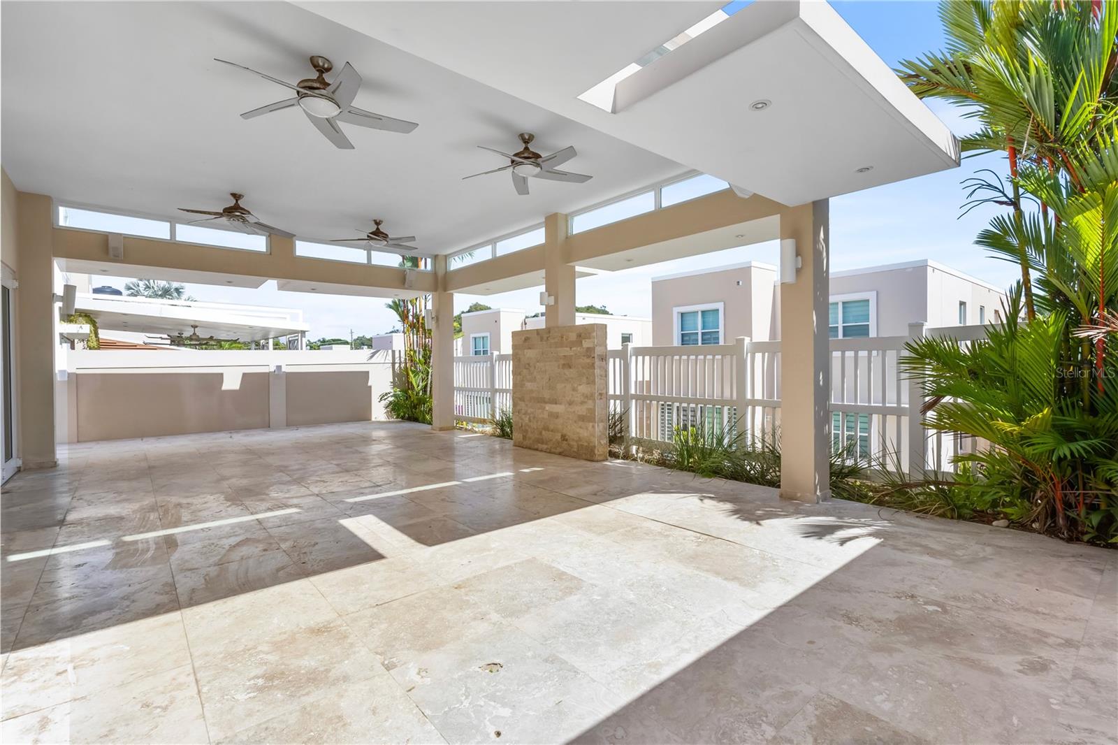 MIRABELLA VILLAGE AND CLUB, BAYAMON PR - Residential