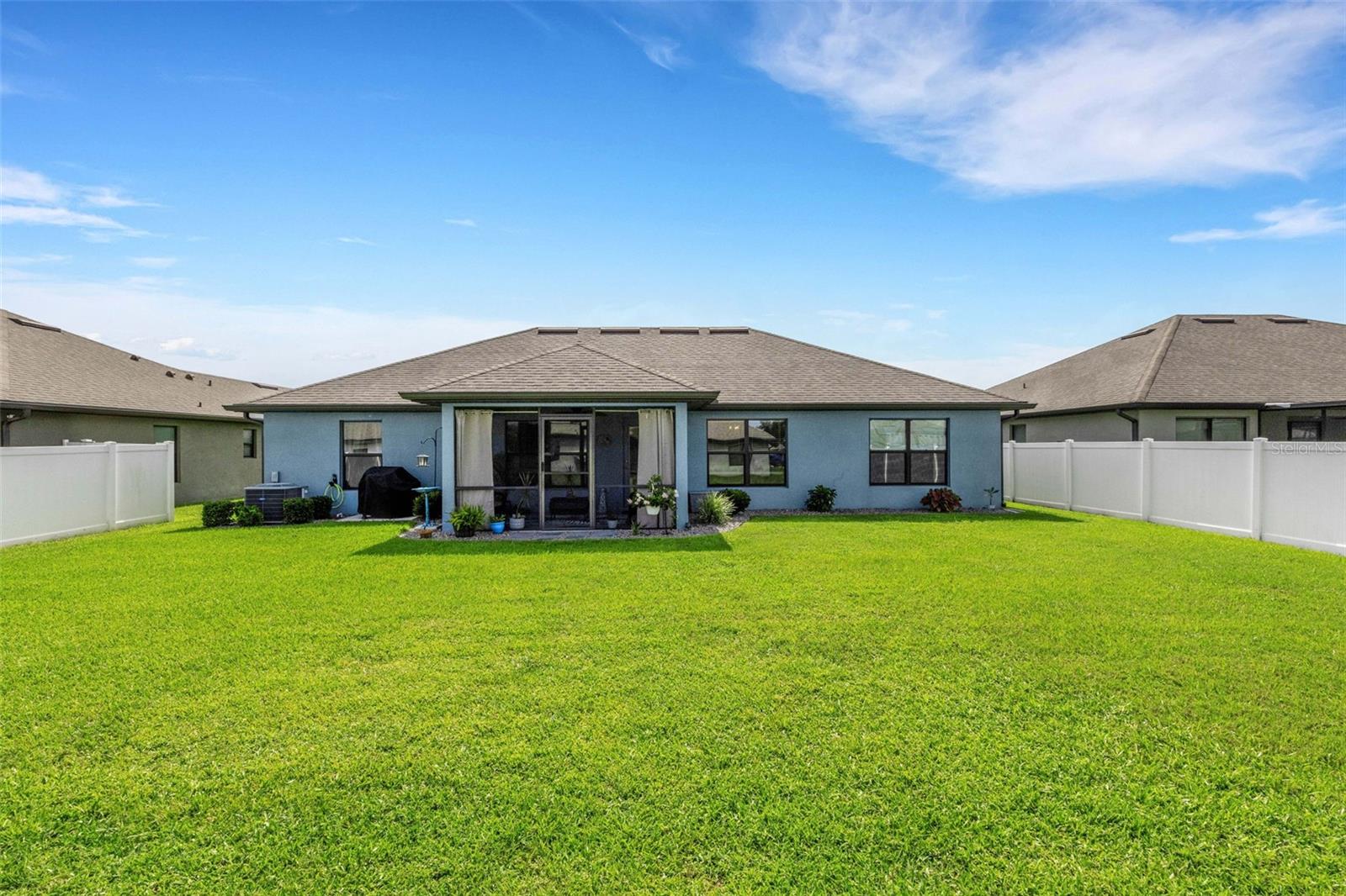 HERITAGE PARK - Residential