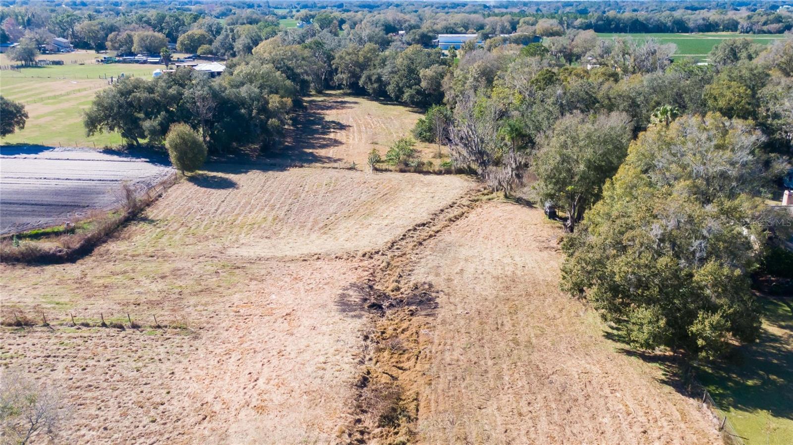 UNPLATTED - Land