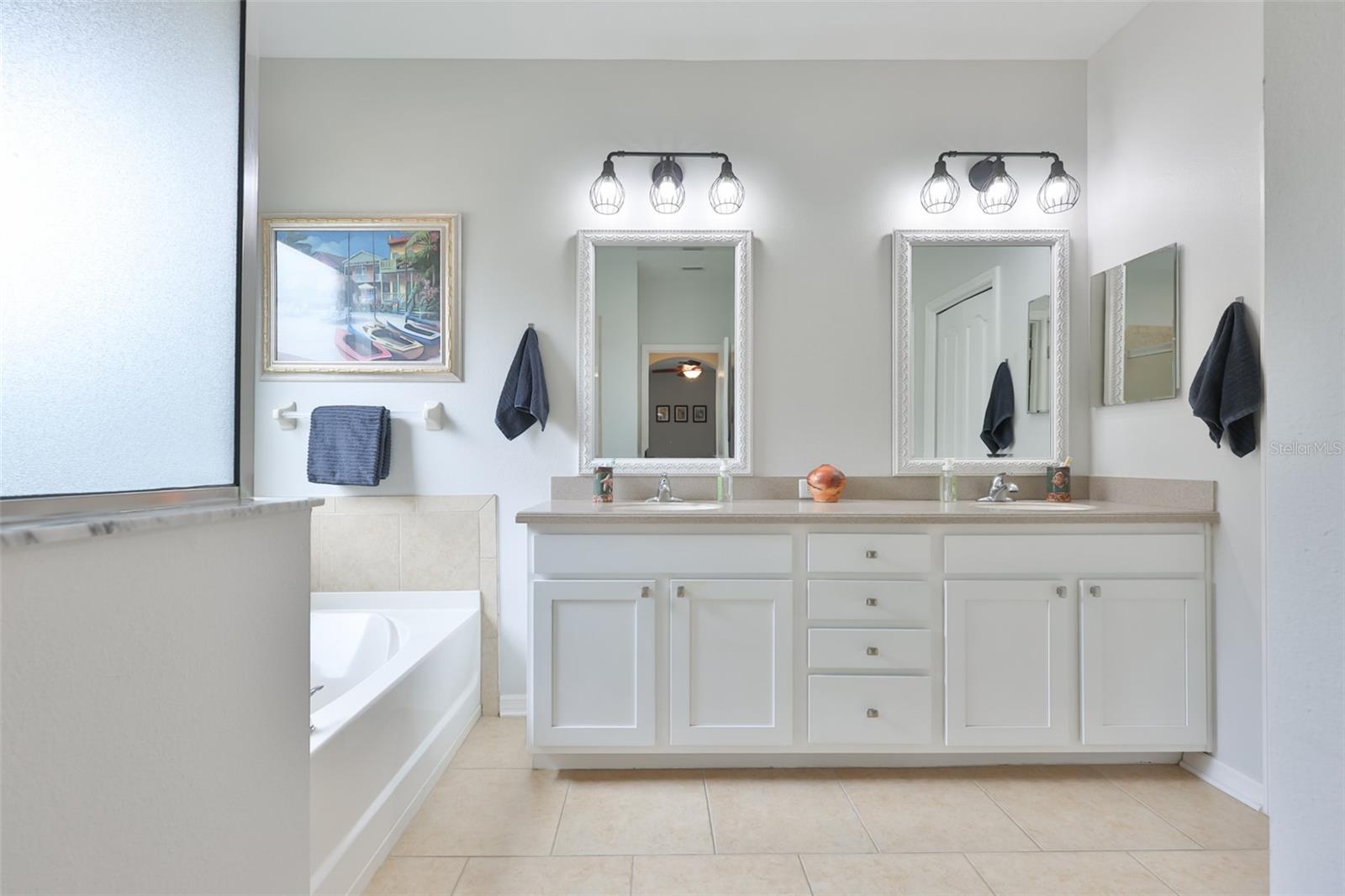 HARBOUR ISLES PH 2E - Residential