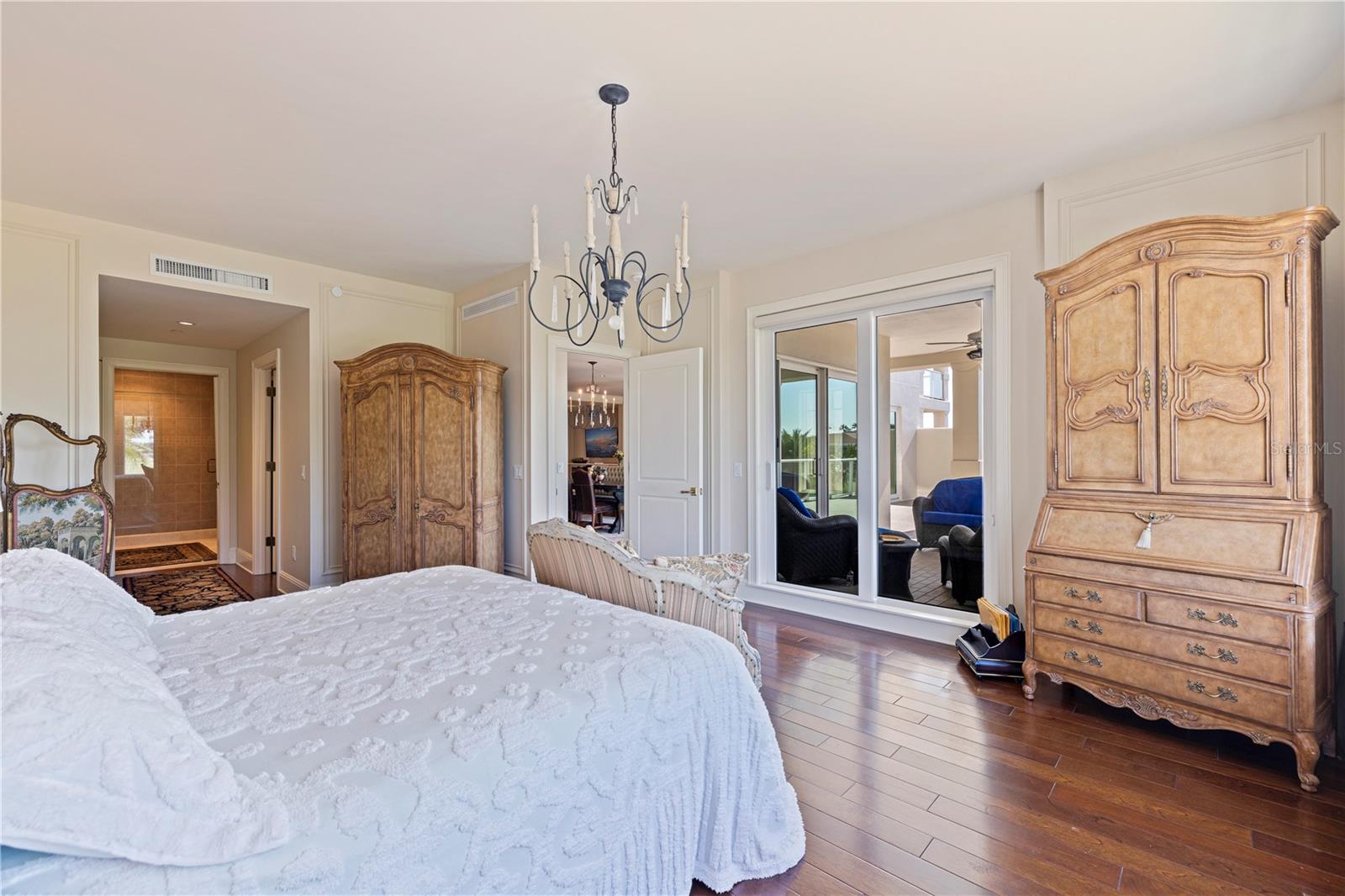 RESIDENCES AT BELLEVIEW PLACE CONDO - Residential