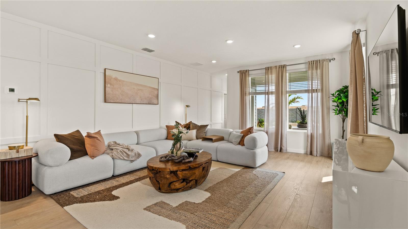 WELLNESS WAY 40S - Residential