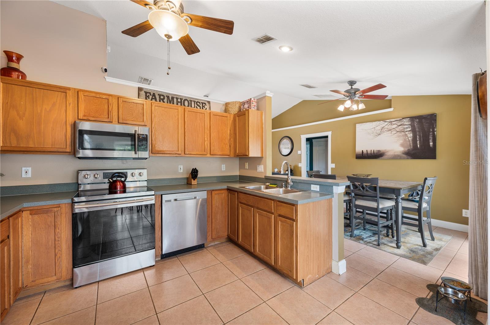REAGANS RUN - Residential