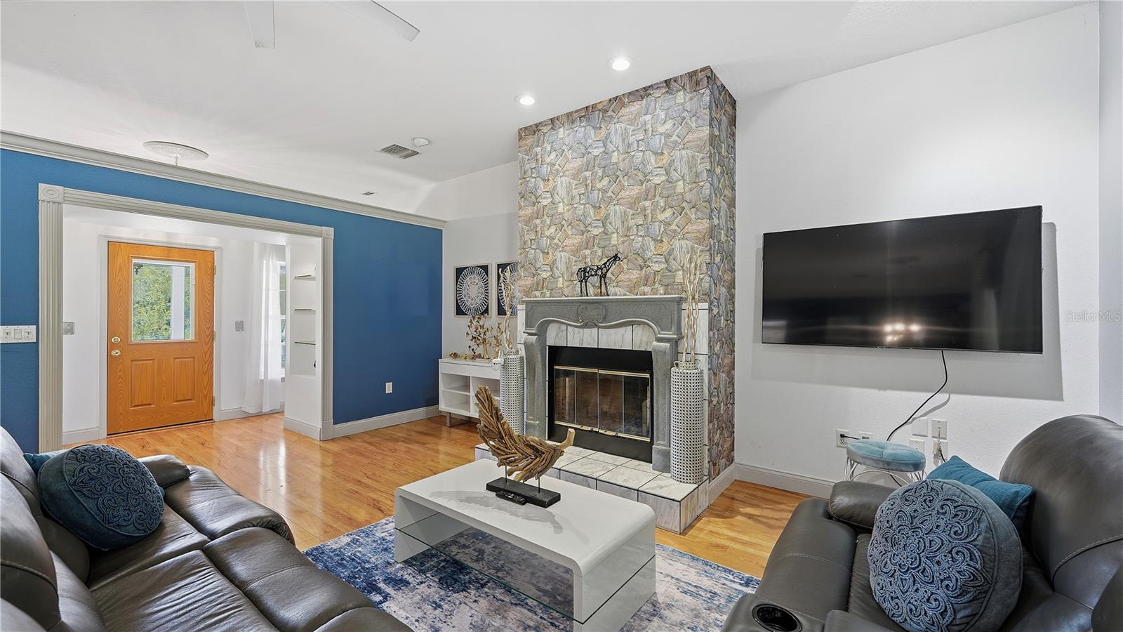 ACREAGE - Residential