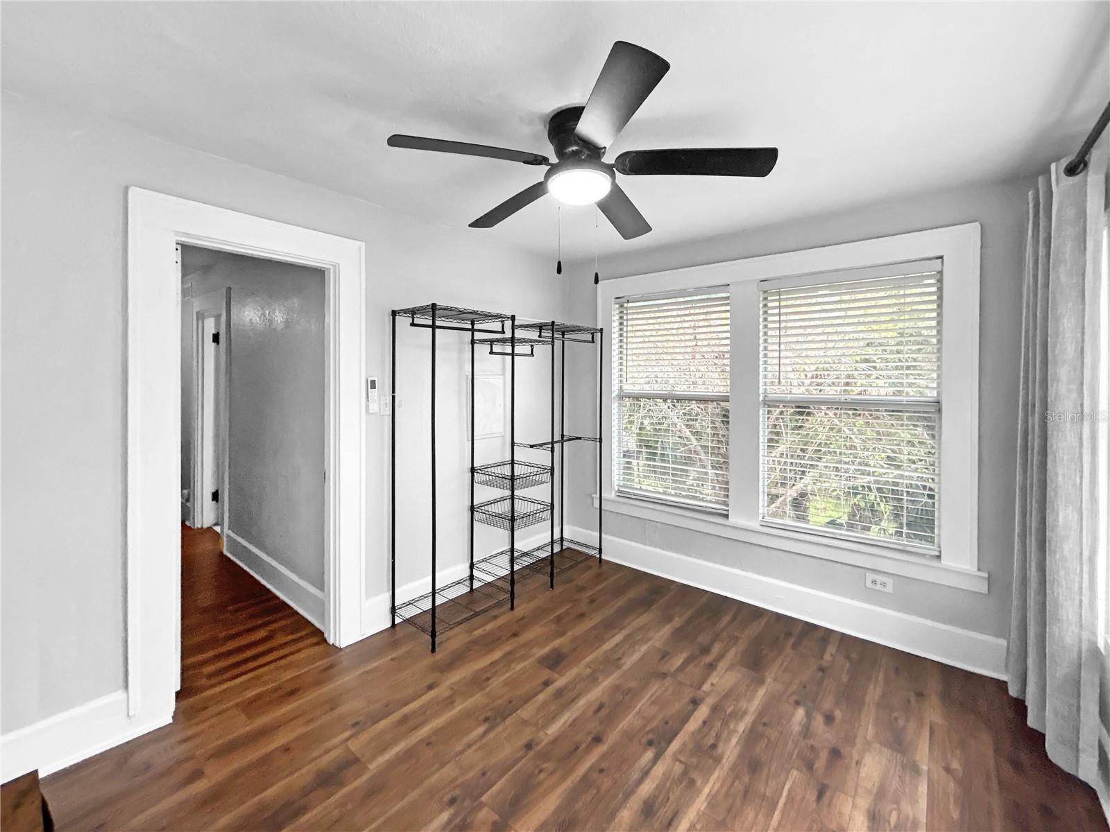 GRAND VIEW PARK - Residential Income