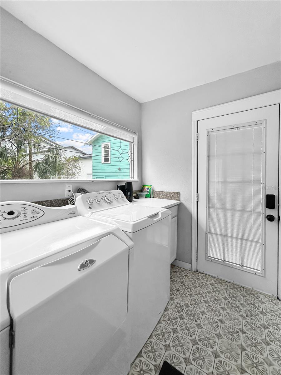GRAND VIEW PARK - Residential Income