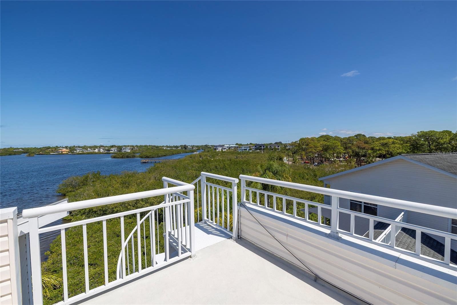 ST JOSEPH SOUND ESTATES - Residential