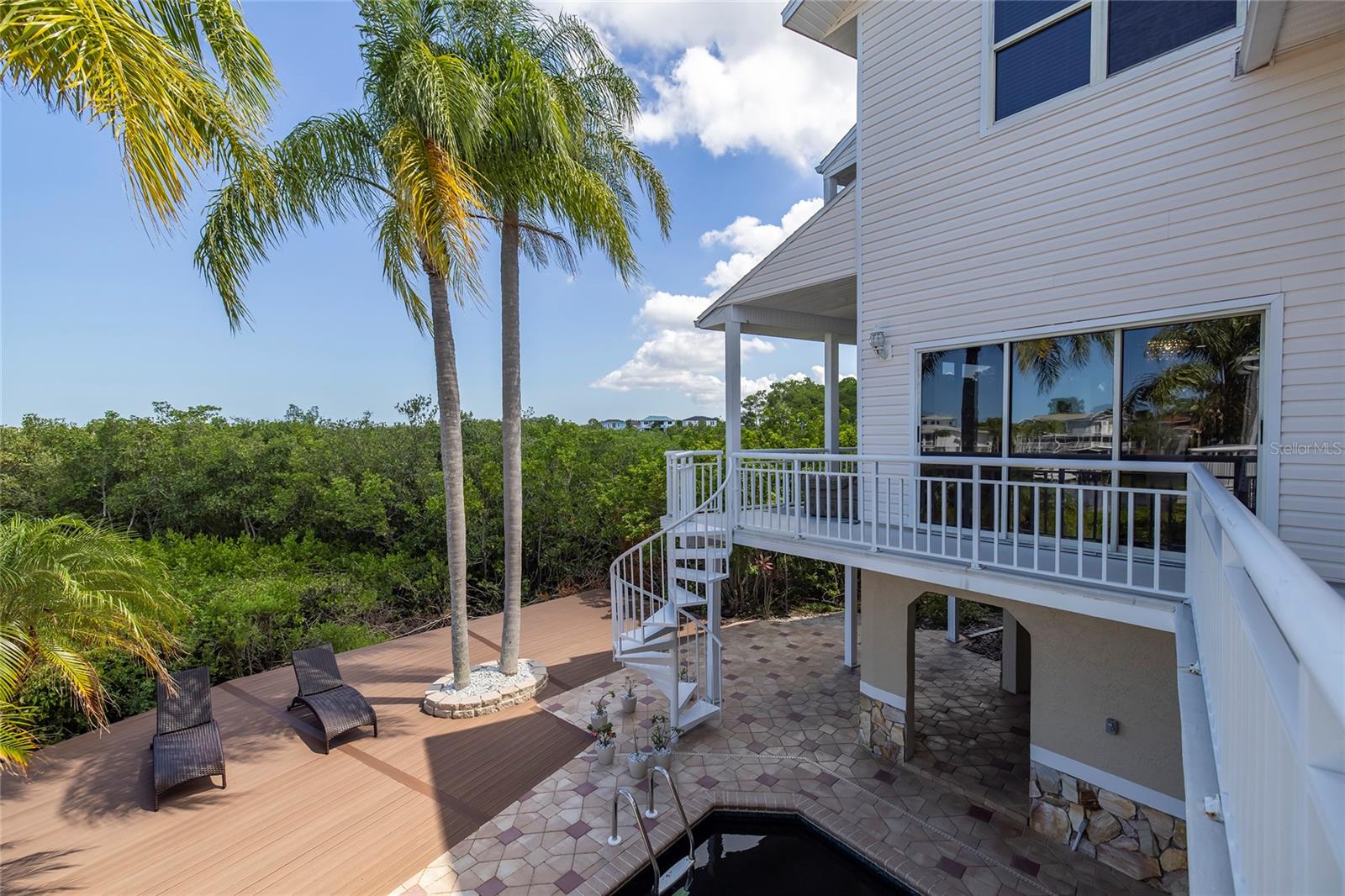 ST JOSEPH SOUND ESTATES - Residential