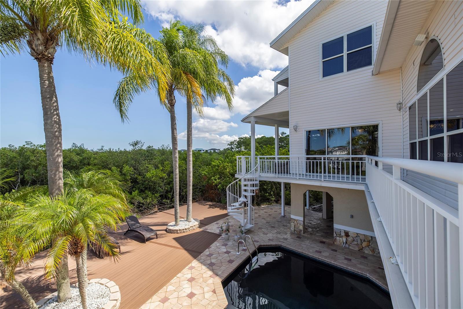 ST JOSEPH SOUND ESTATES - Residential