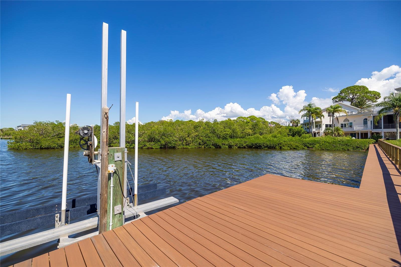 ST JOSEPH SOUND ESTATES - Residential
