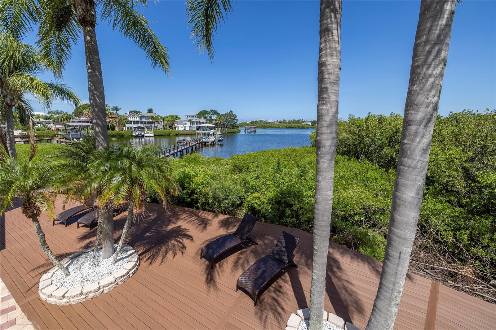 ST JOSEPH SOUND ESTATES - Residential