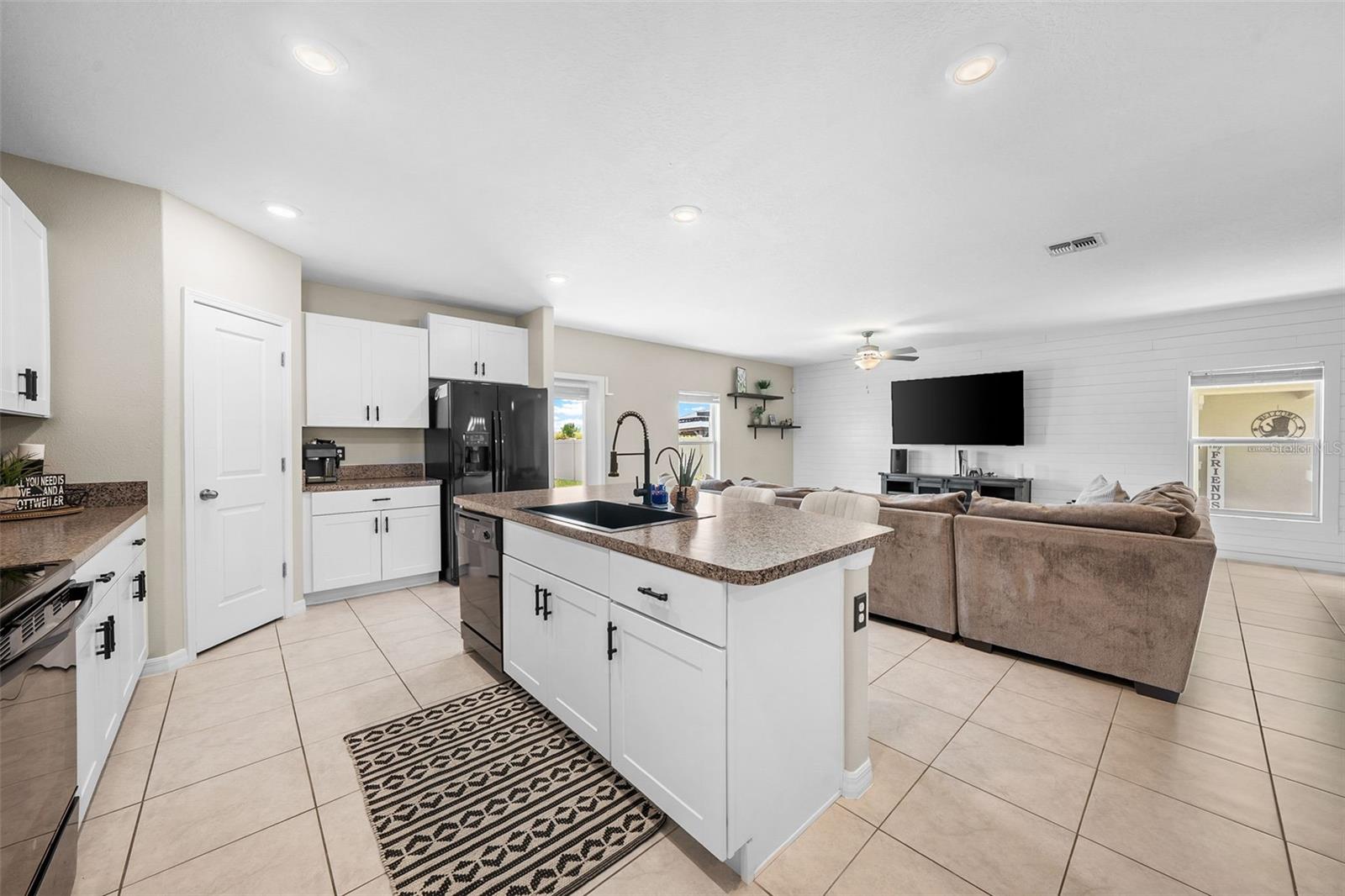 COPPERSPRING PH 2 - Residential