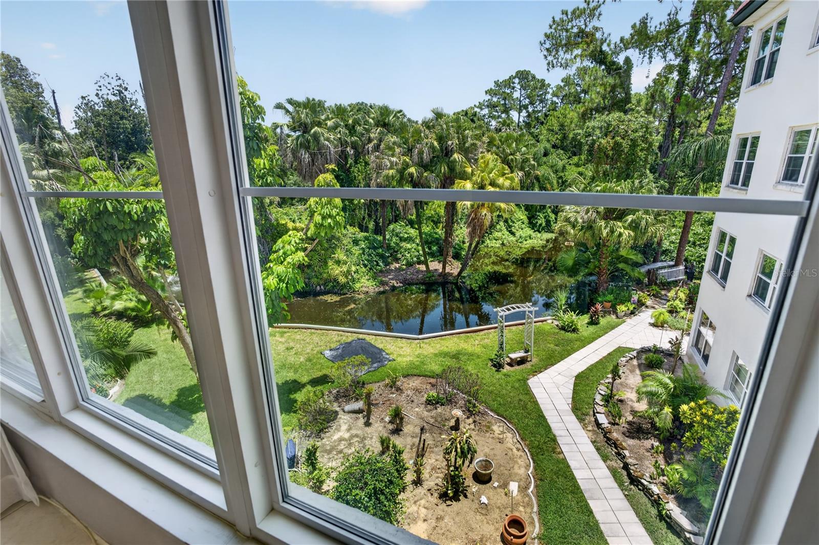 ORCHID SPGS VILL 200 CONDO - Residential