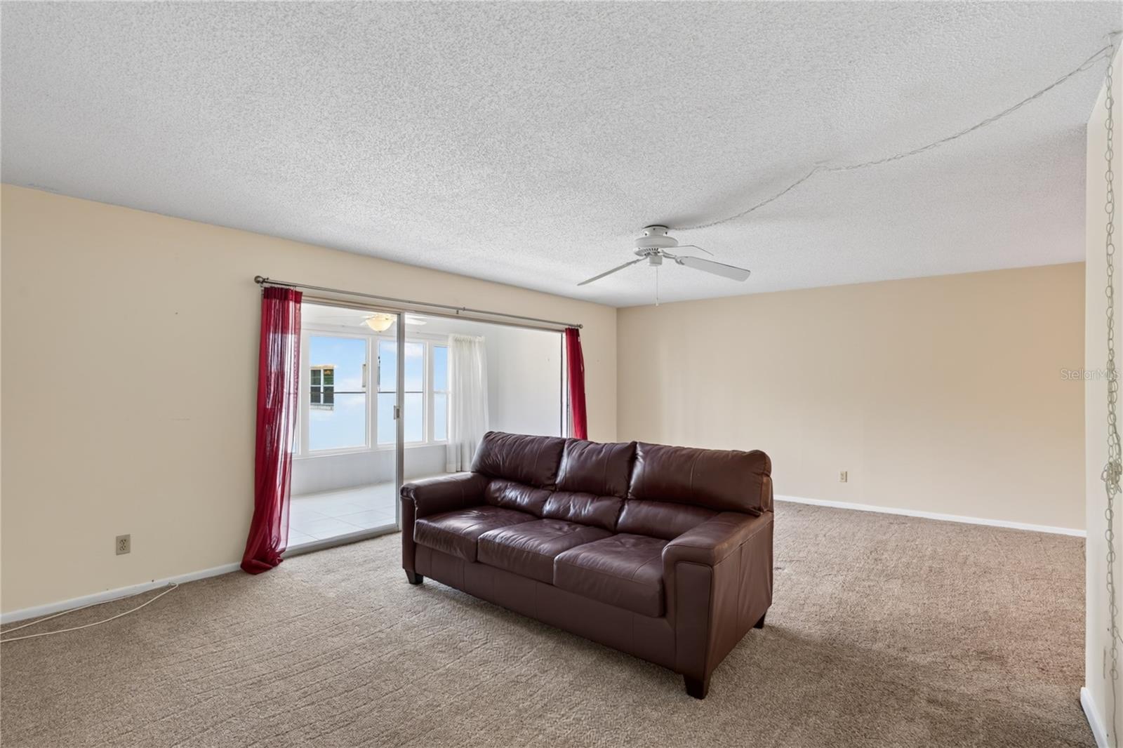 ORCHID SPGS VILL 200 CONDO - Residential