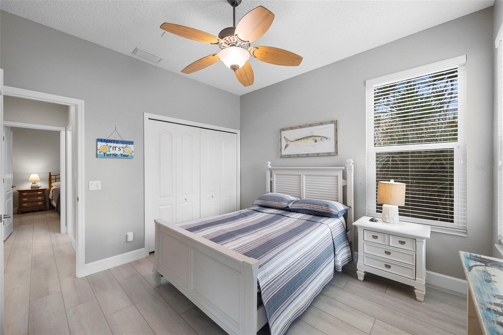 HUNTINGTON POINTE - Residential