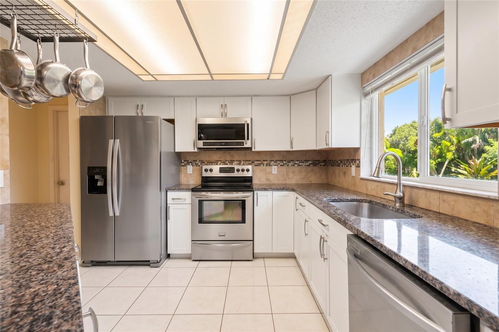 REGENCY PARK - Residential