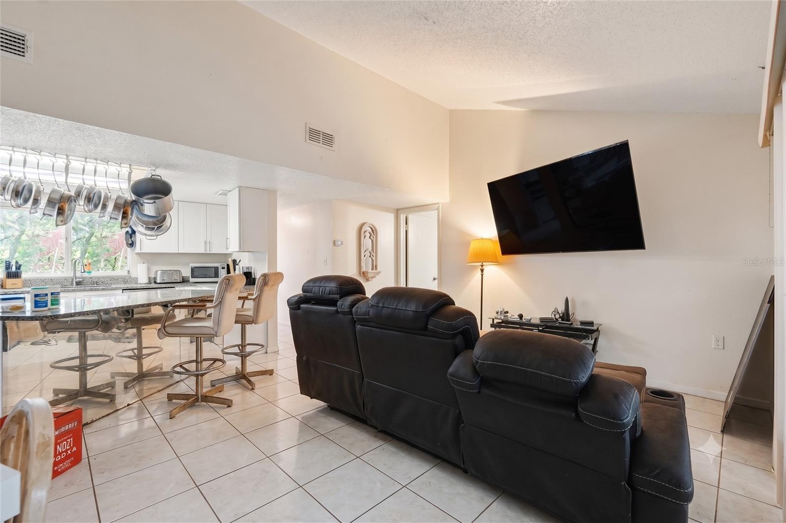 REGENCY PARK - Residential