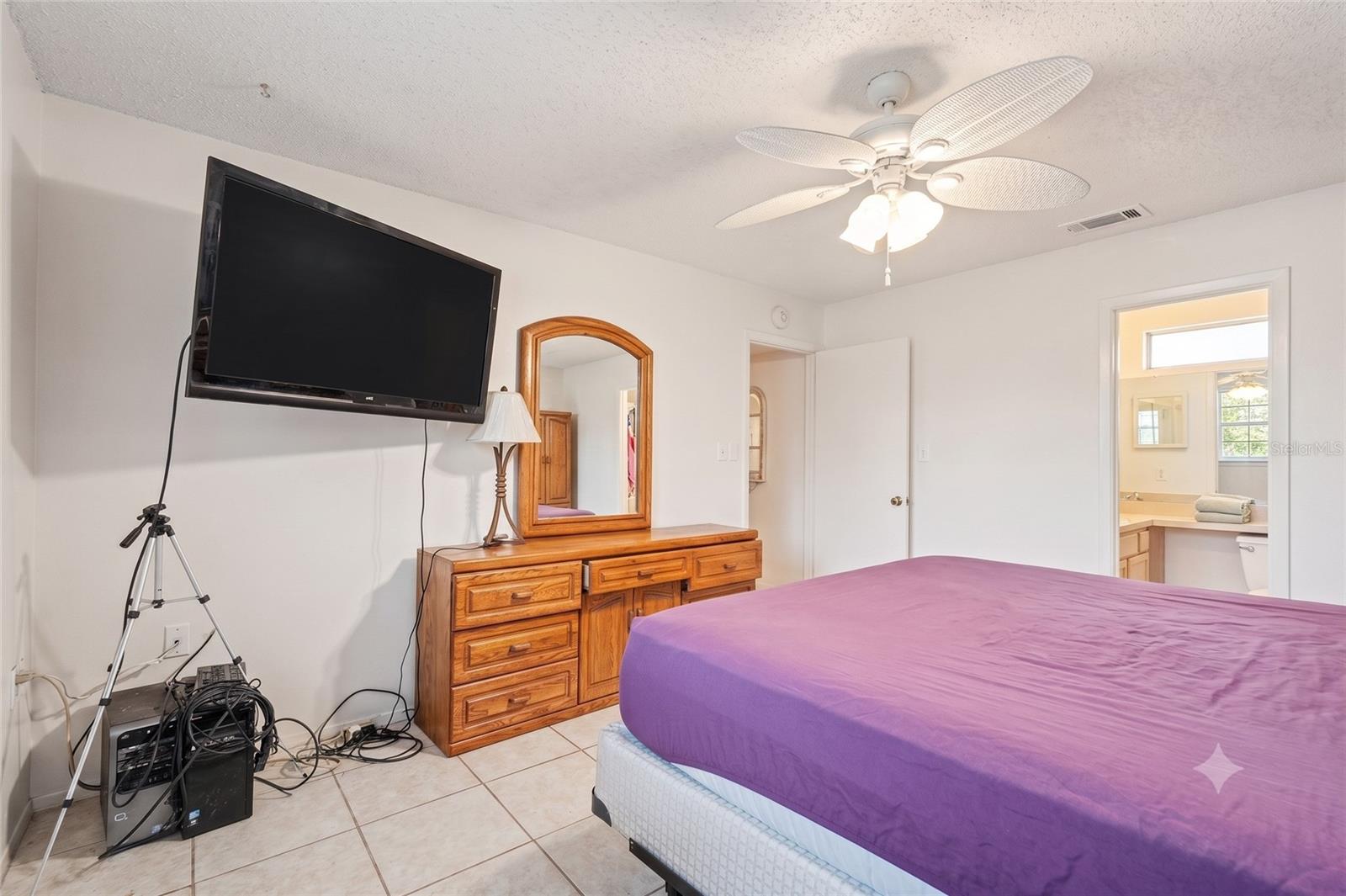 REGENCY PARK - Residential