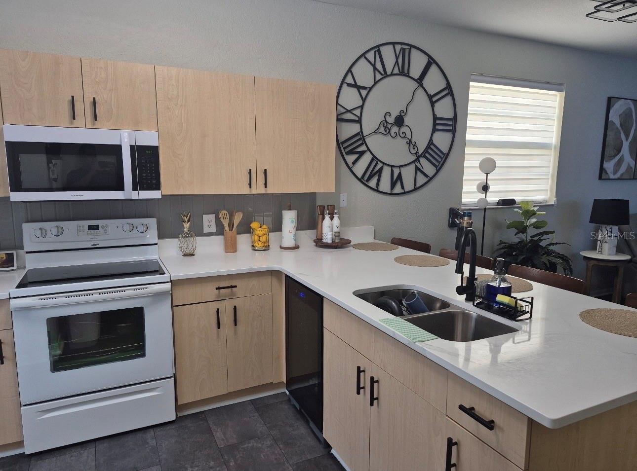 LAKE MARION GOLF RESIDENCE CONDO - Residential
