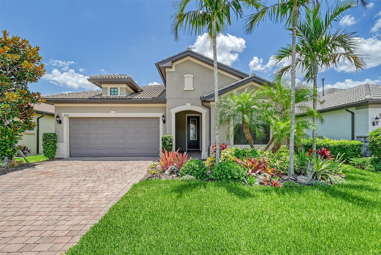 SANDHILL PRESERVE - Residential