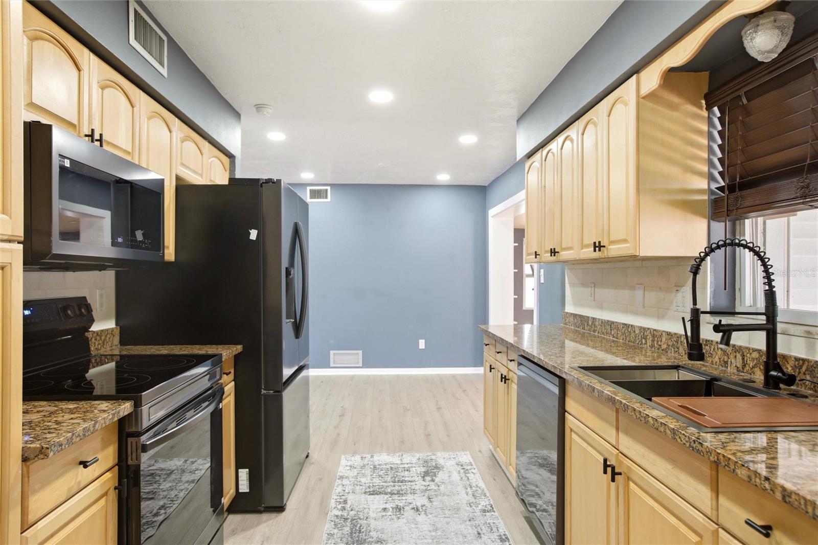 CURLEW CITY - Residential