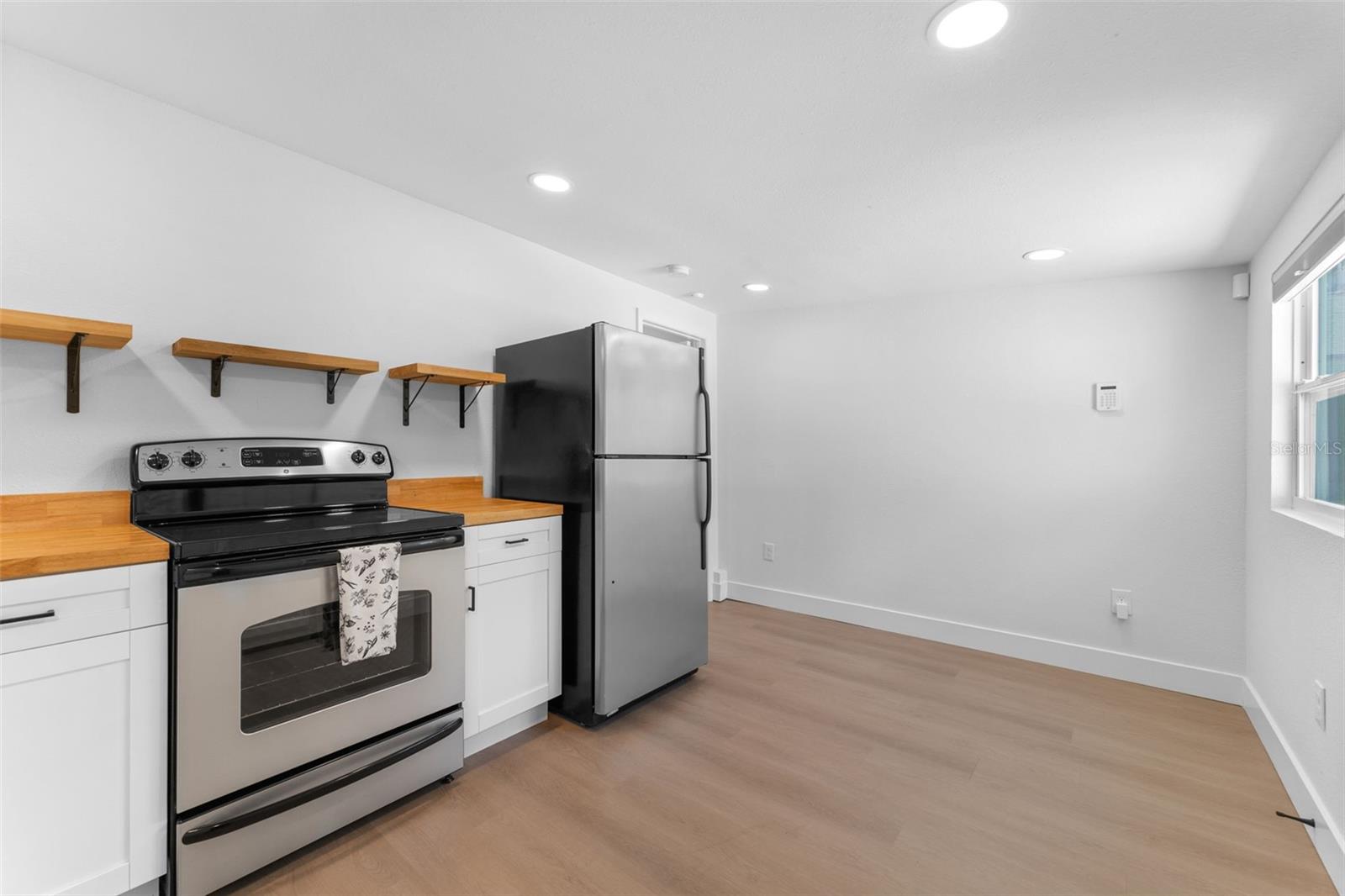 SUSIEANNA SUB - Residential Income