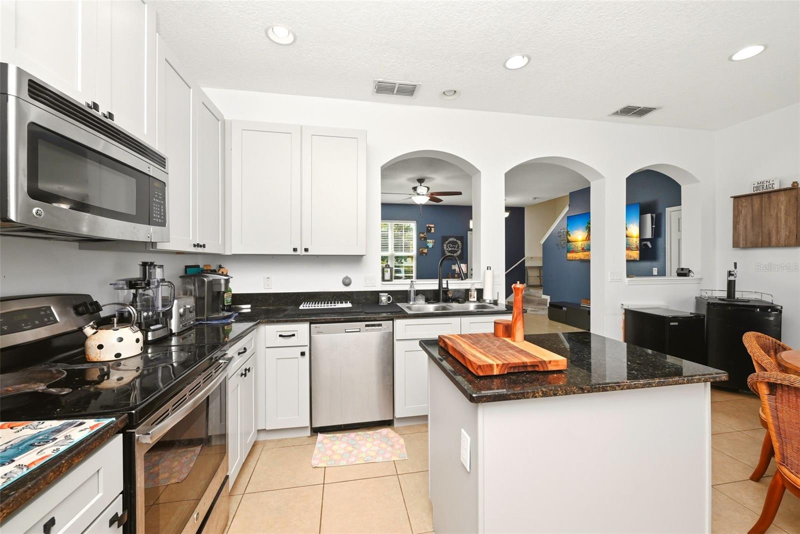 GROVELAND WATERSIDE POINTE PH 01 - Residential