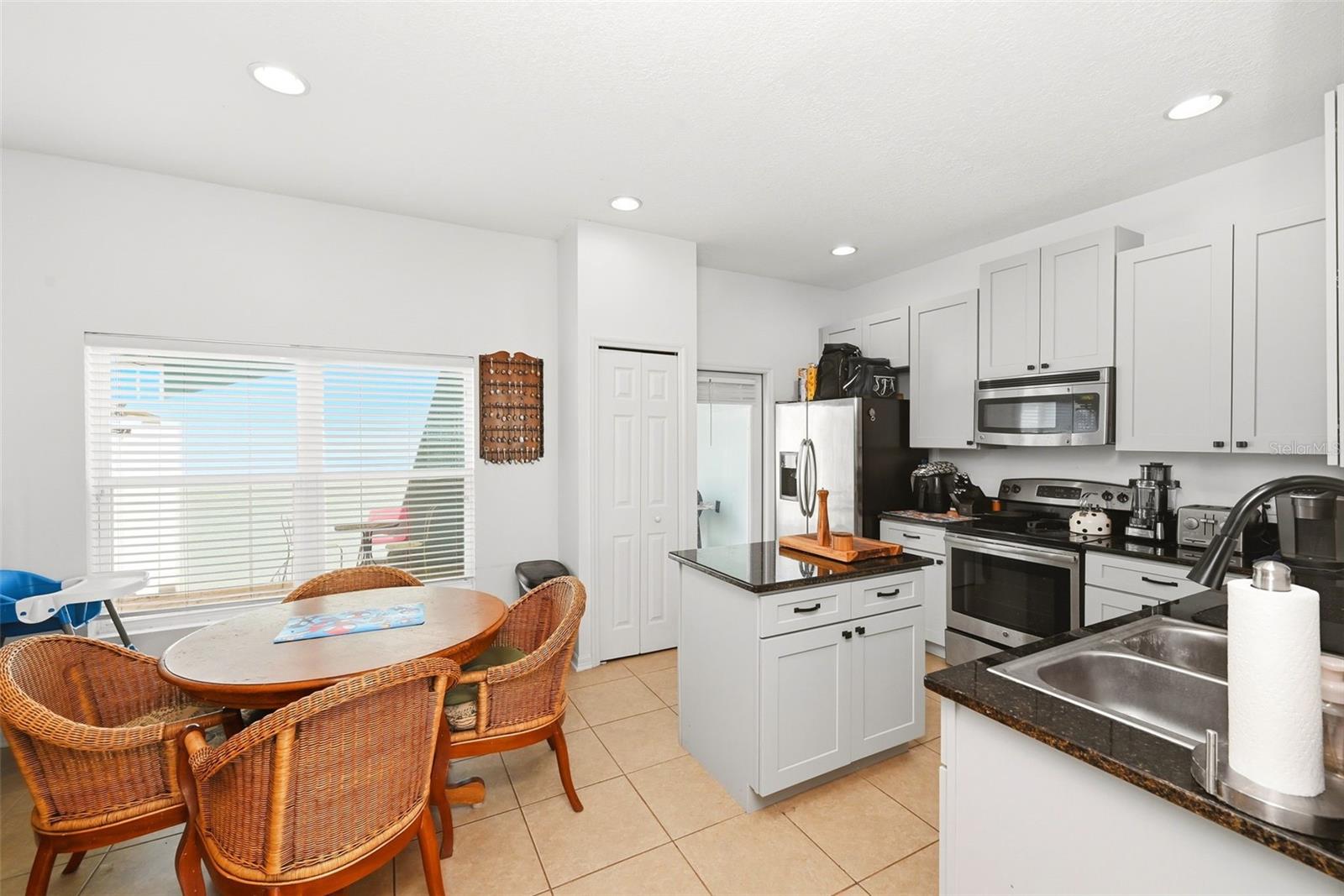 GROVELAND WATERSIDE POINTE PH 01 - Residential