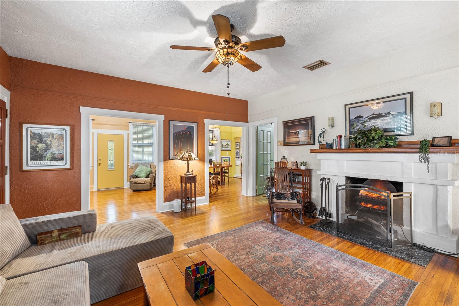 EVELYN CITY - Residential