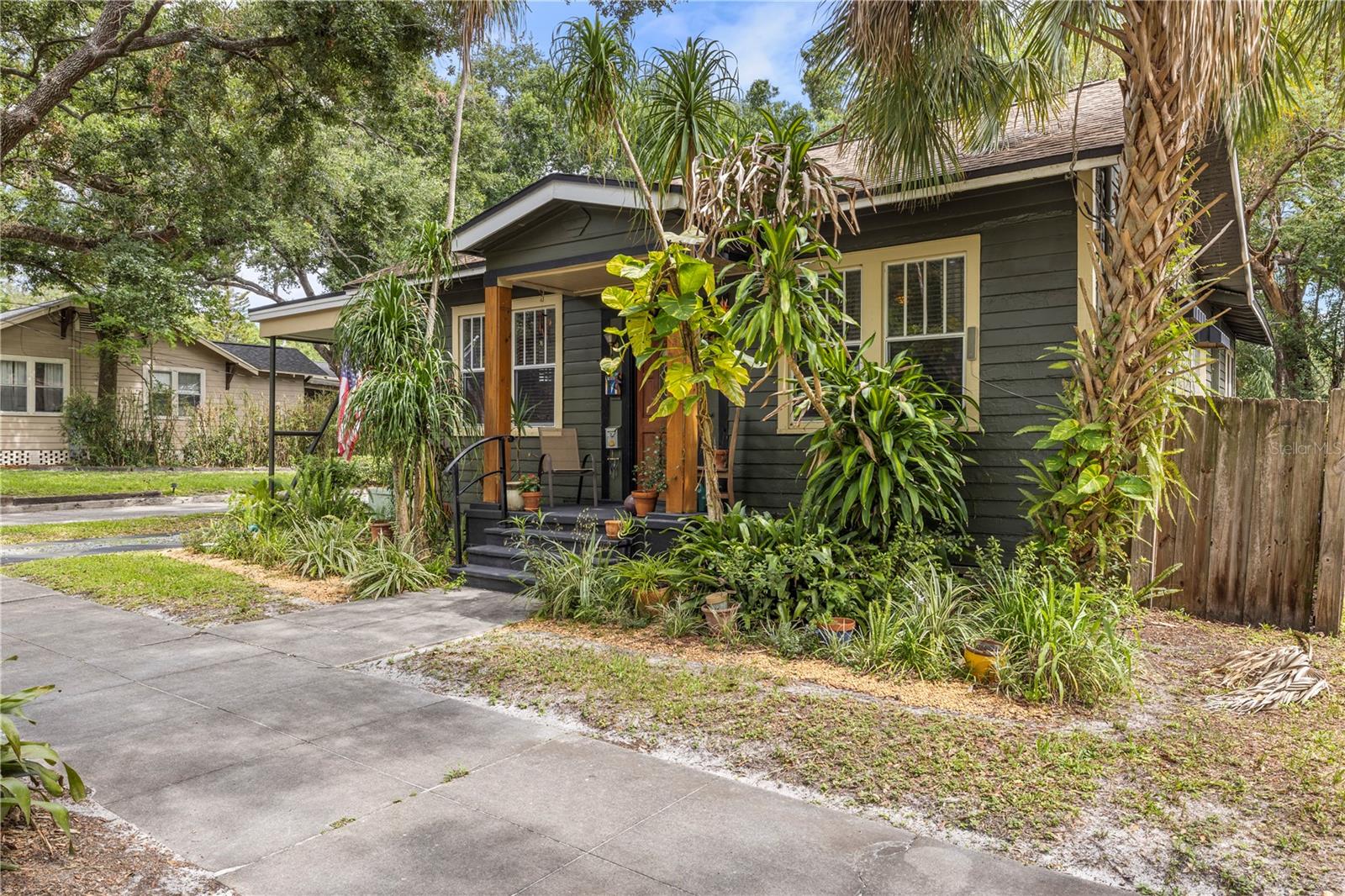 EVELYN CITY - Residential