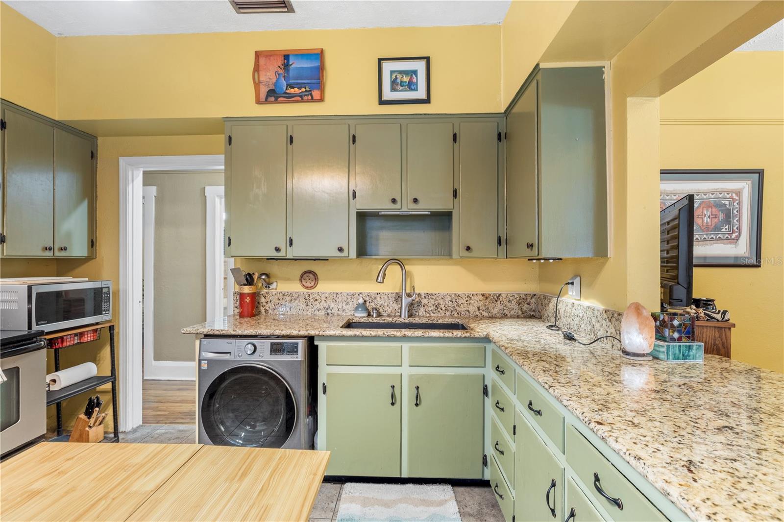 EVELYN CITY - Residential
