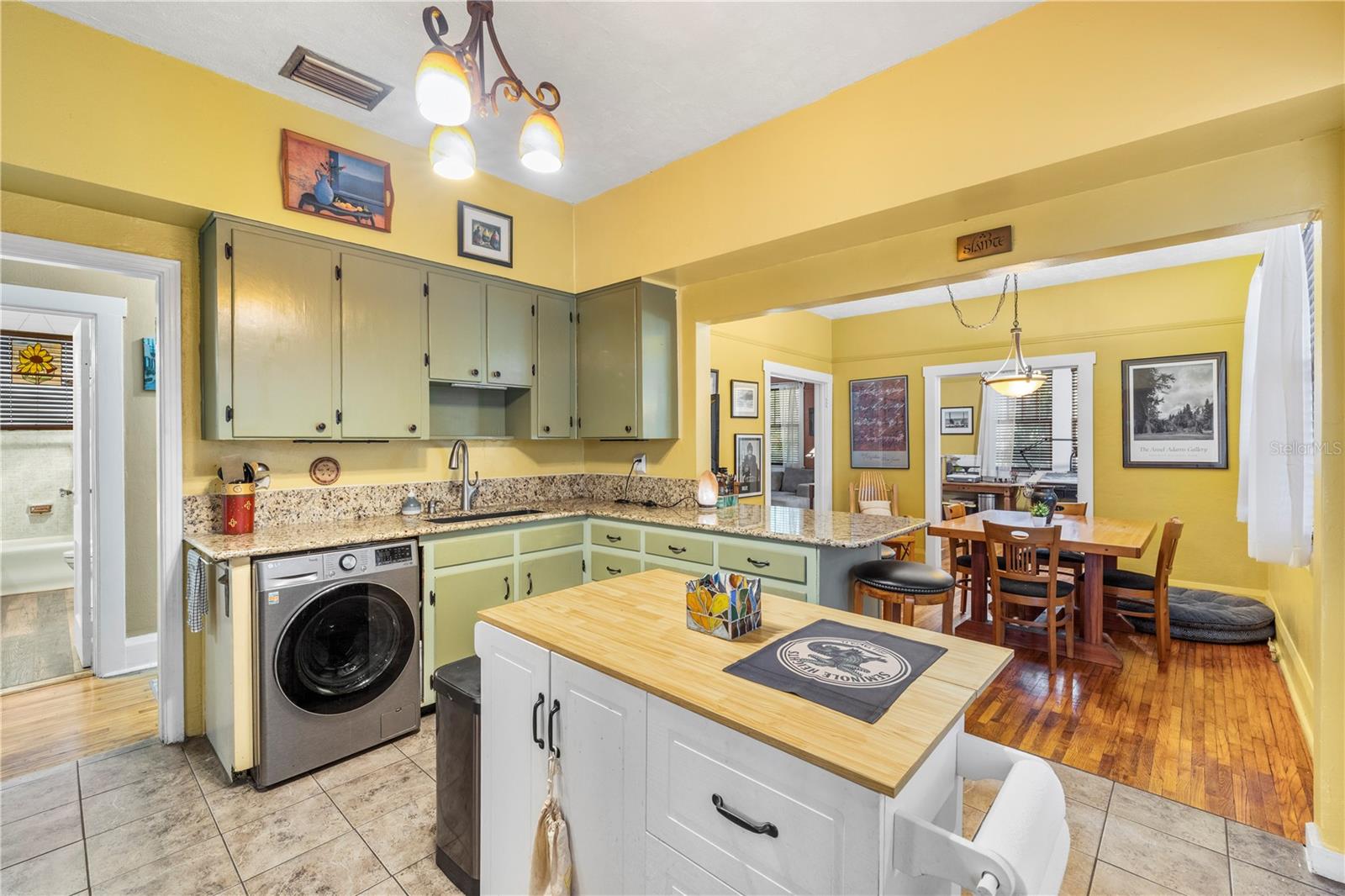 EVELYN CITY - Residential