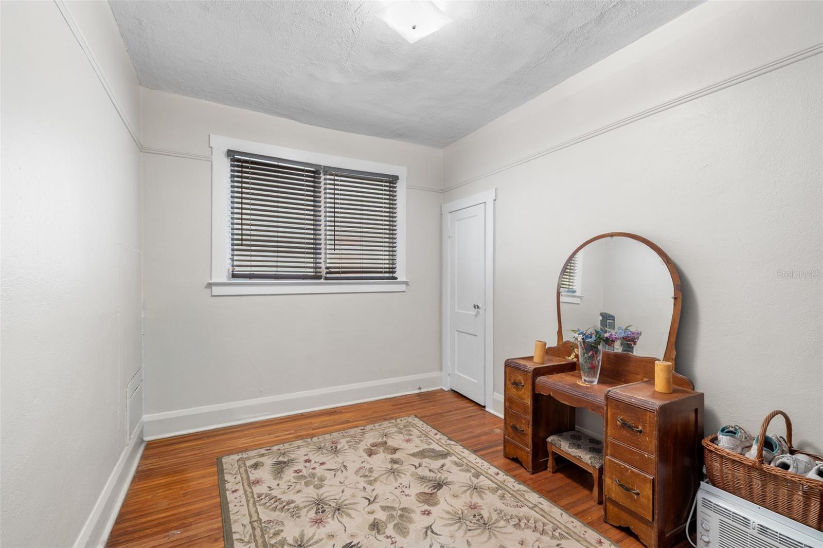 EVELYN CITY - Residential