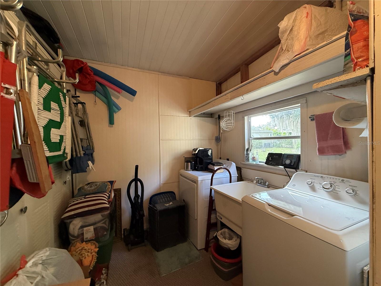 CONTINENTAL CAMPER RESORTS UNI - Residential