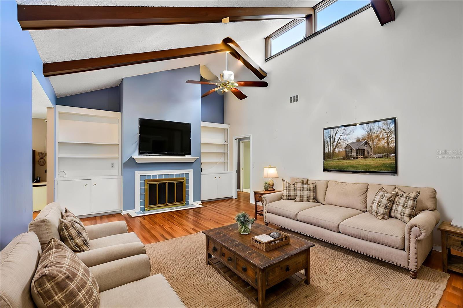 SILVER RIDGE - Residential