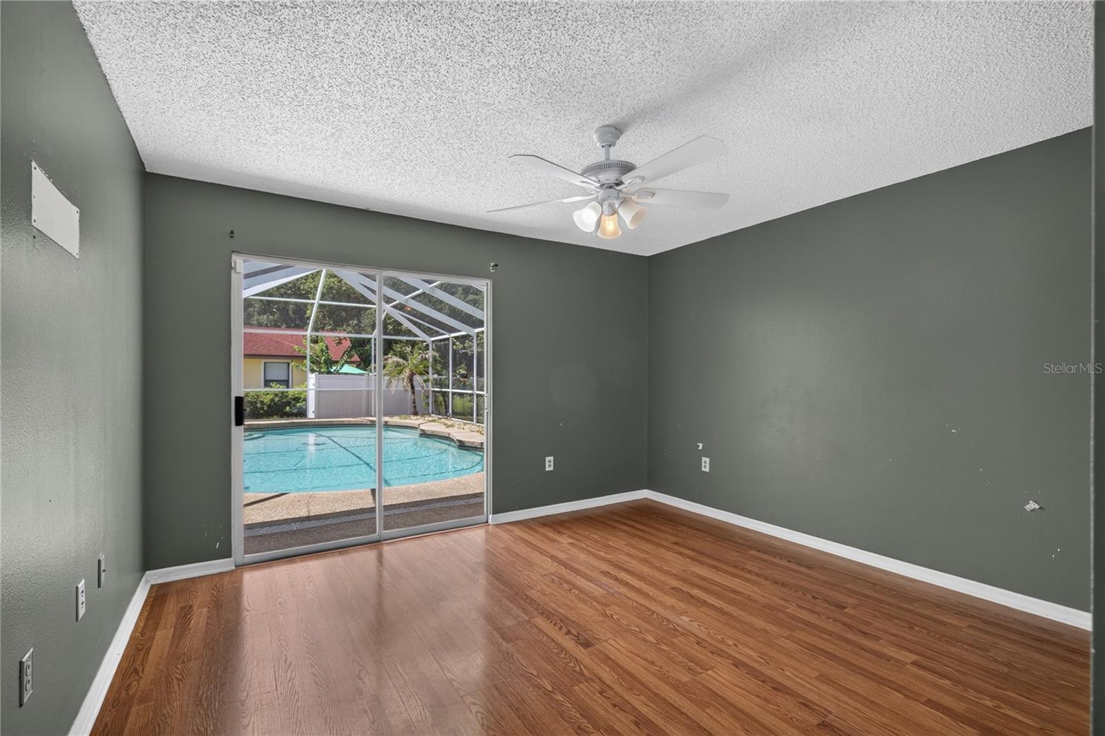 SILVER RIDGE - Residential