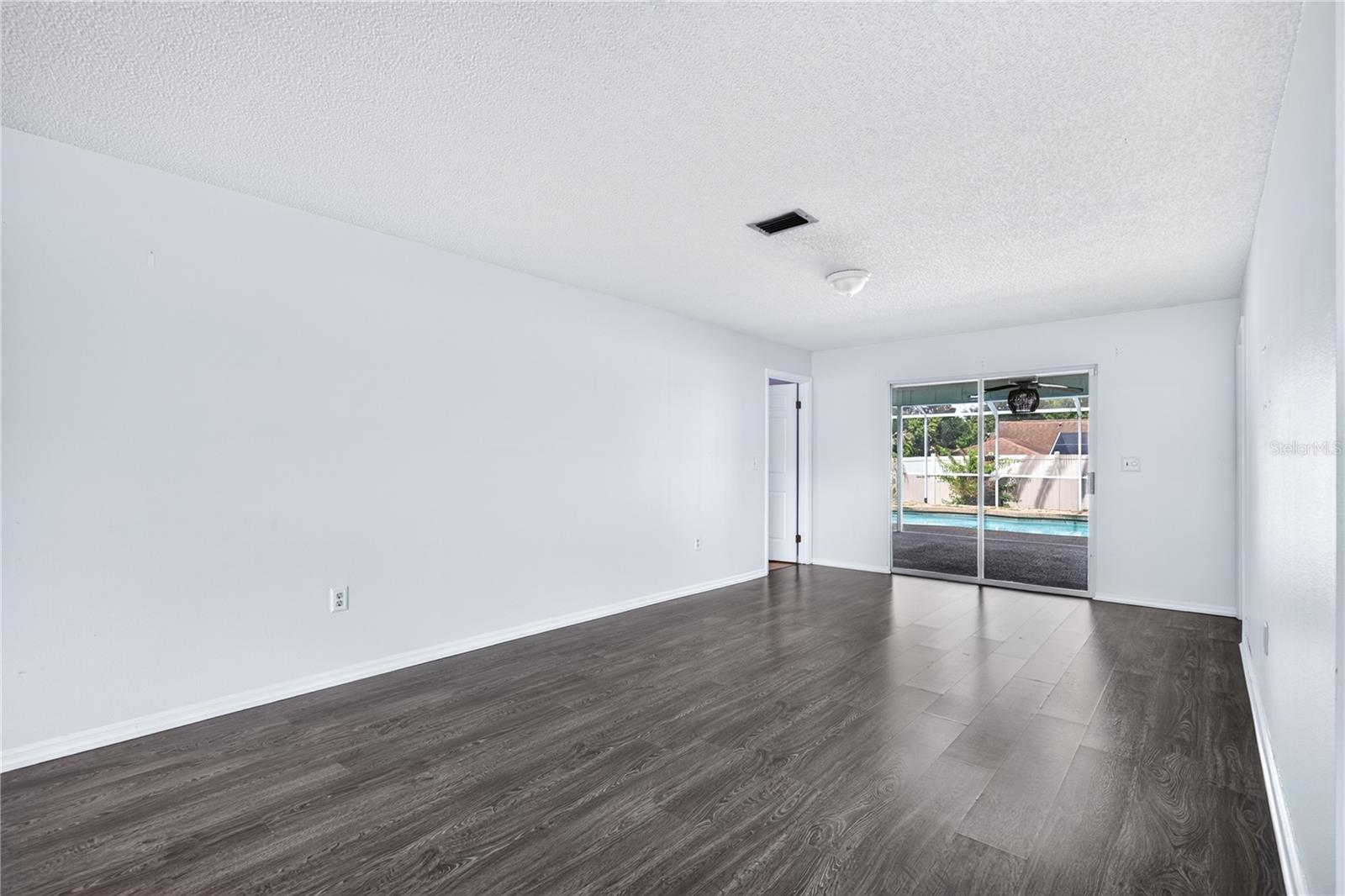 SILVER RIDGE - Residential